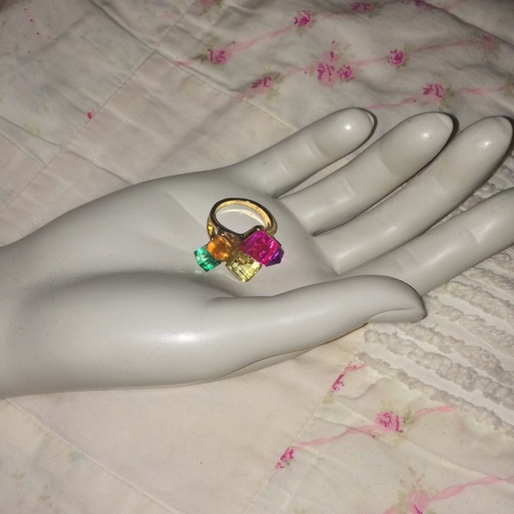 Candy coated ring - Picture 3 of 7